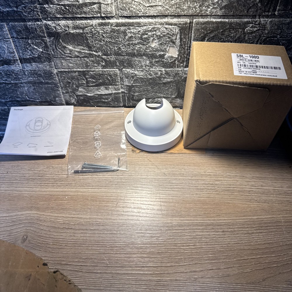 Hanwha Techwin Remote lens dome bracket, SBL-100D