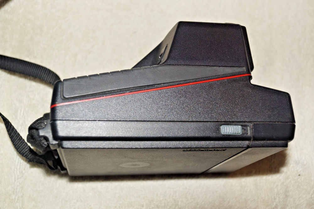 POLAROID IMPULSE SE INSTANT CAMERA AUTO FOCUS SYSTEM GOOD CONDITION