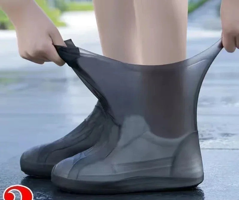 1 Pair Silicone Waterproof Shoe Covers Lip-Resistant Rubber Rain Boot Rain Gear