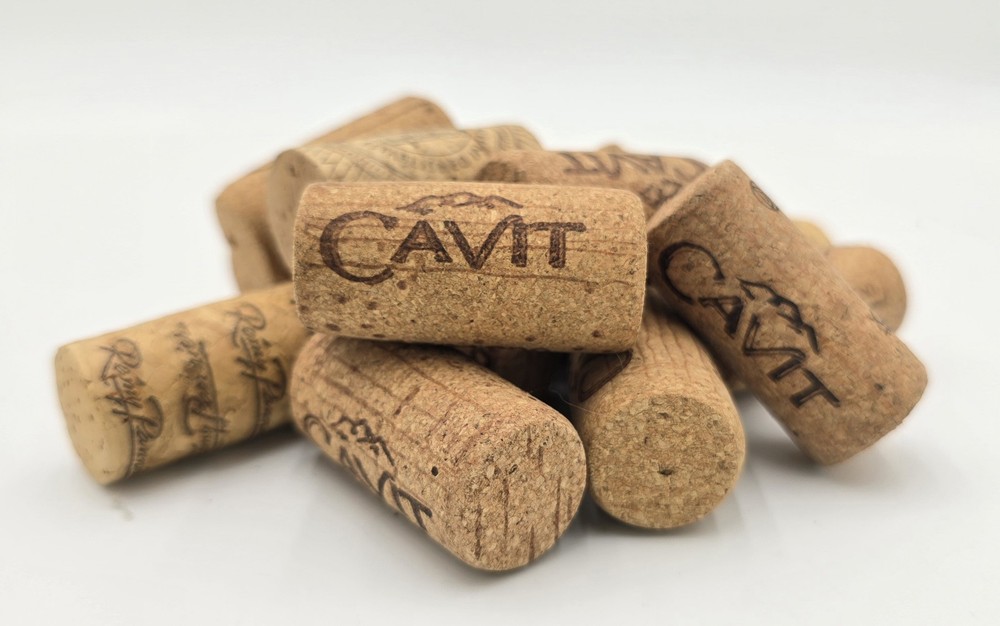 62 Piece Large Container of Assorted Wine Bottle Corks