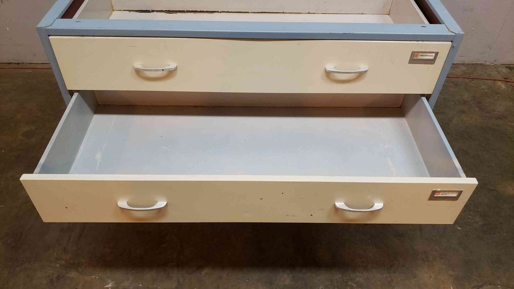 4' Kewaunee Casework W/ 2 Drawers 2 Doors(101007)