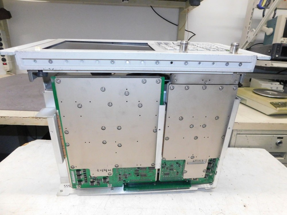 AGILENT E5062A NETWORK ANALYZER M4988