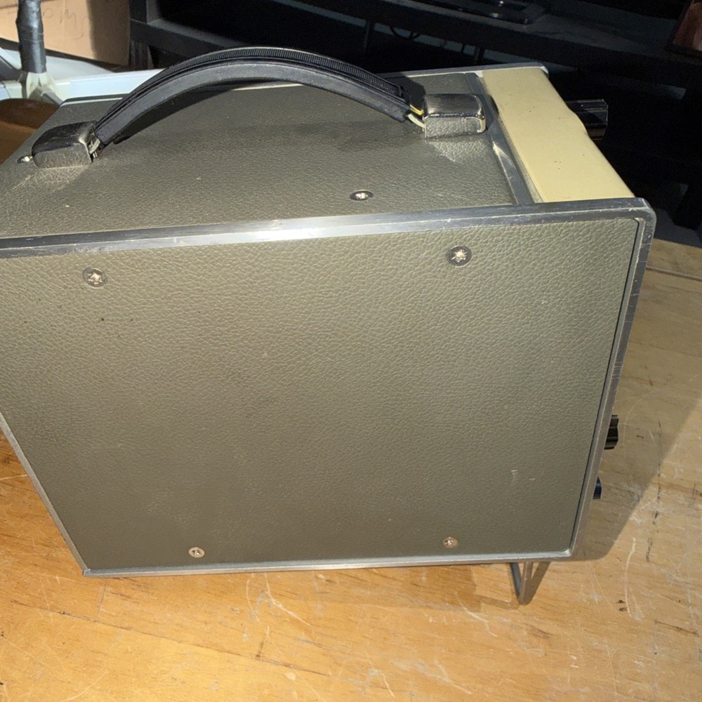 HP 209A 2 MHz Oscillator *READ*