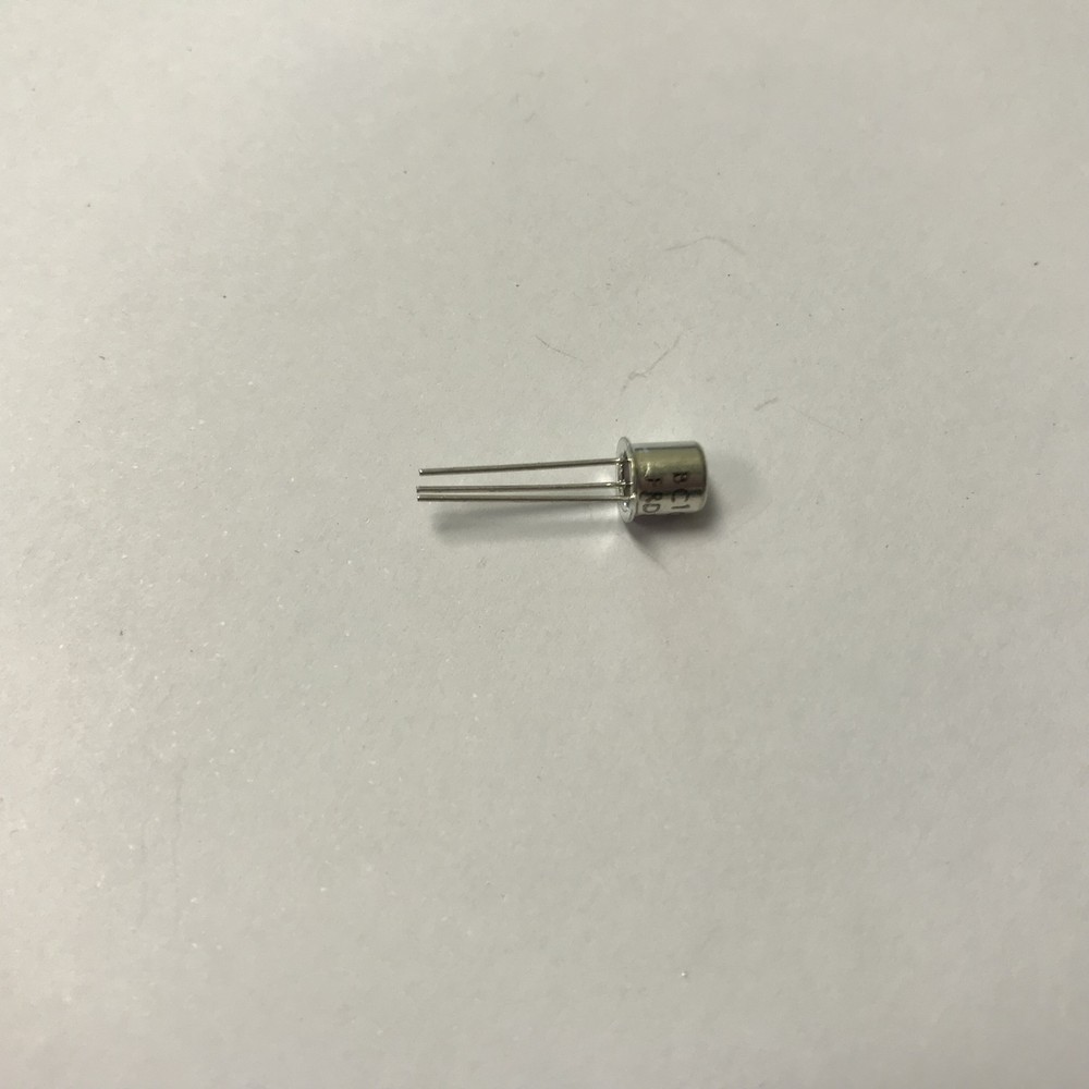 BC109C FERRANTI BS SPEC NPN TRANSISTOR NEW 2 PIECES