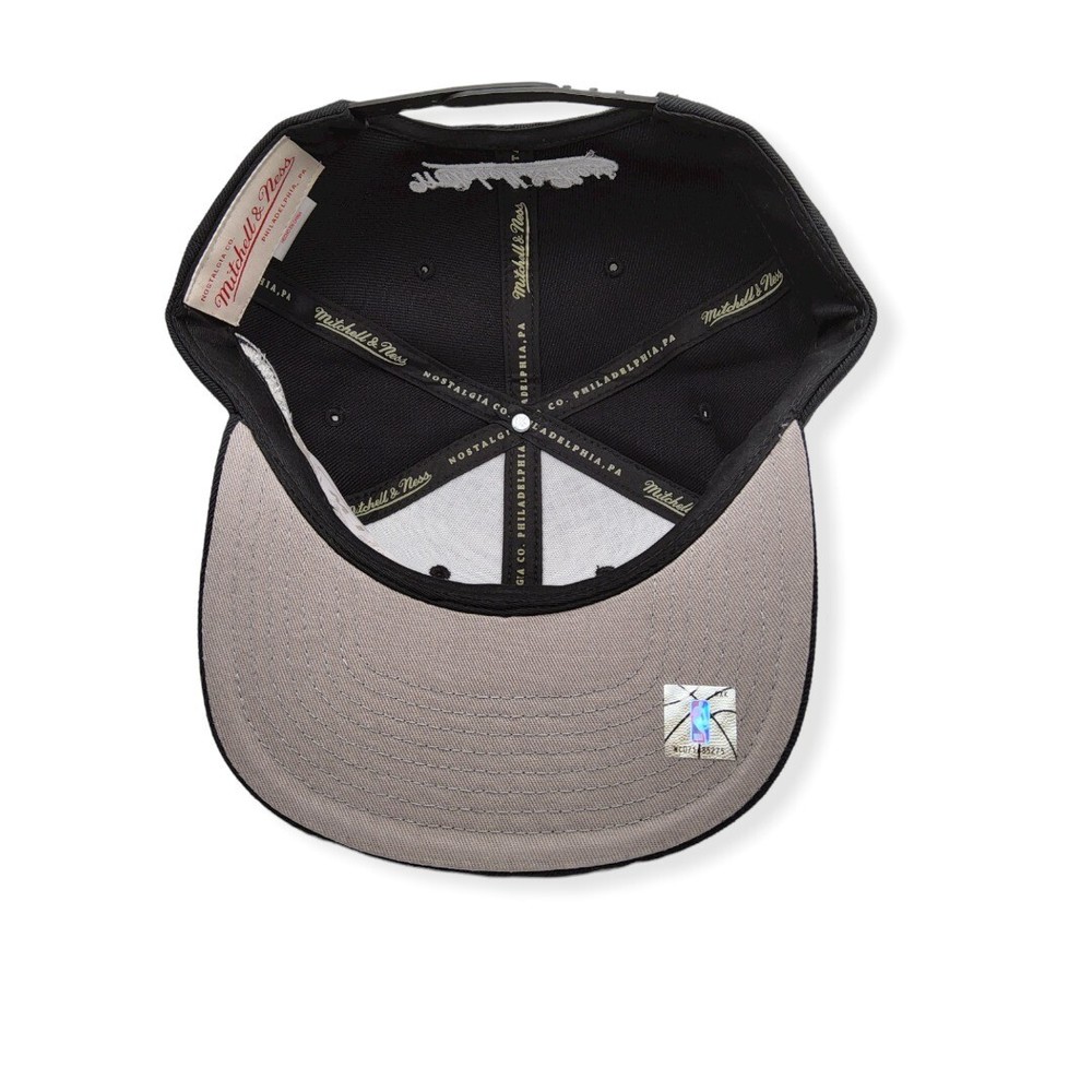 Mitchell & Ness Brooklyn Nets Team Script 2.0 Adjustable Snapback Hat Cap