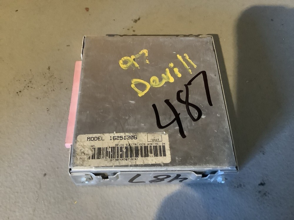 Cadillac Deville 16251306 Transmission Control Module ((R1-487))