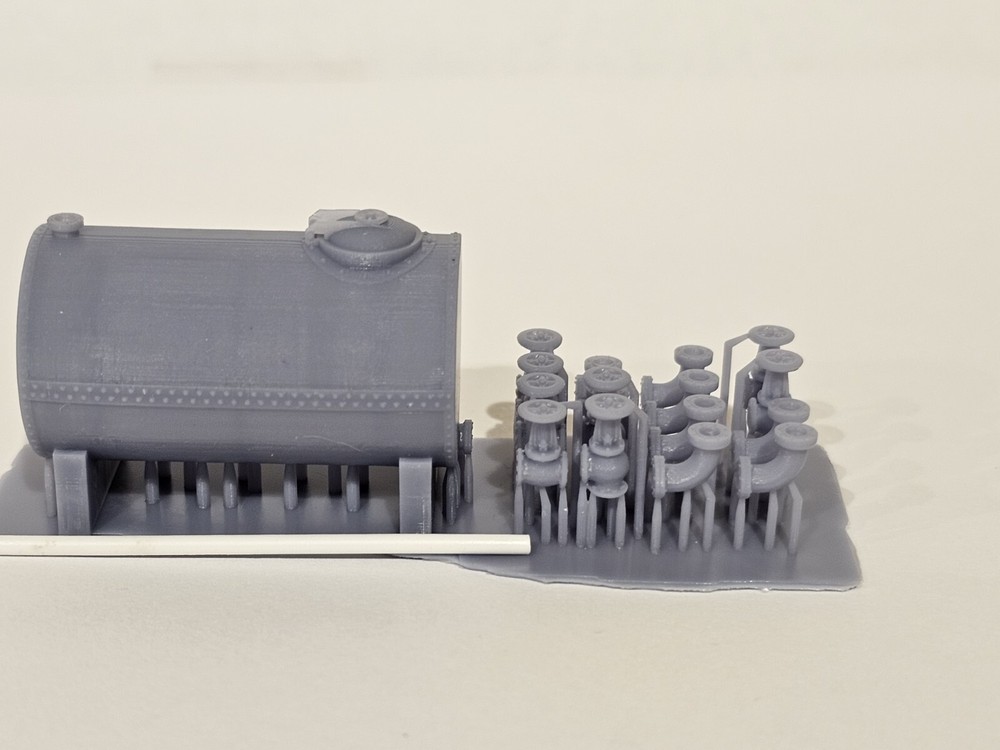 HO Scale Oil Tank and Valves