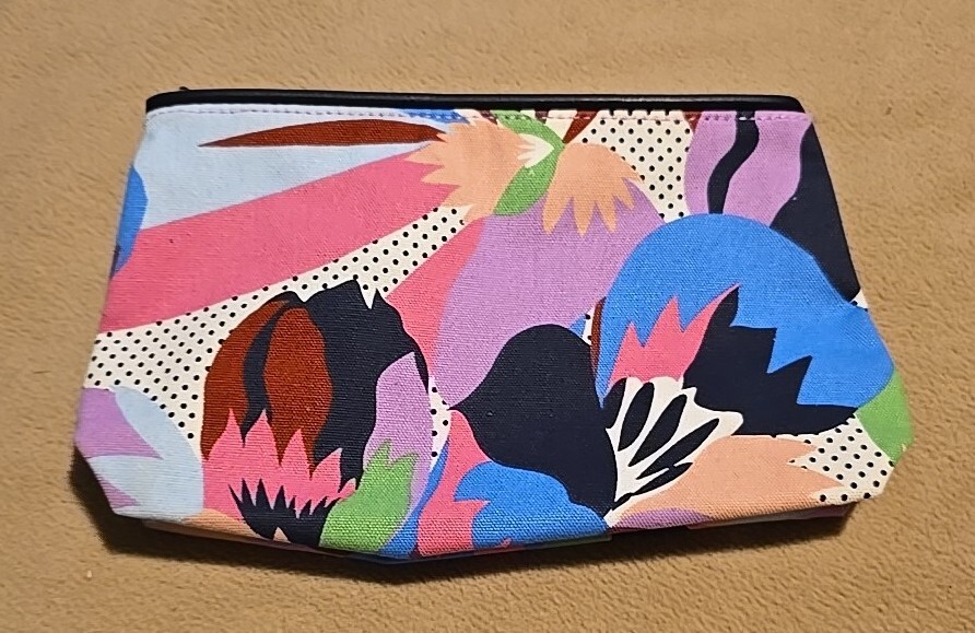 Estée Lauder Flower Print Makeup Cosmetic Bag - Multicolor