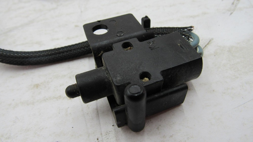 1999 Johnson 90 HP Outboard OEM Tilt Limit Switch