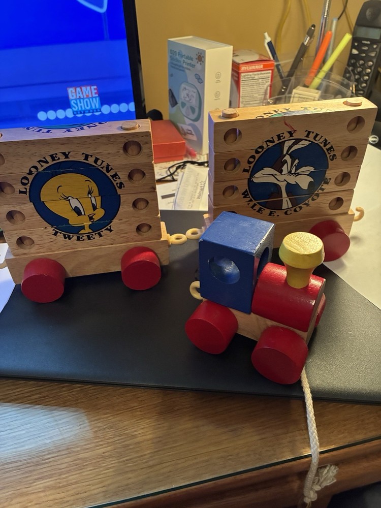 Vintage Warner Bros. Block Train Pull Along