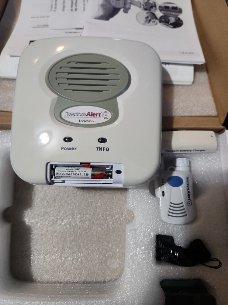Freedom Alert Personal Emergency Response System Dialer 35911 Open Box