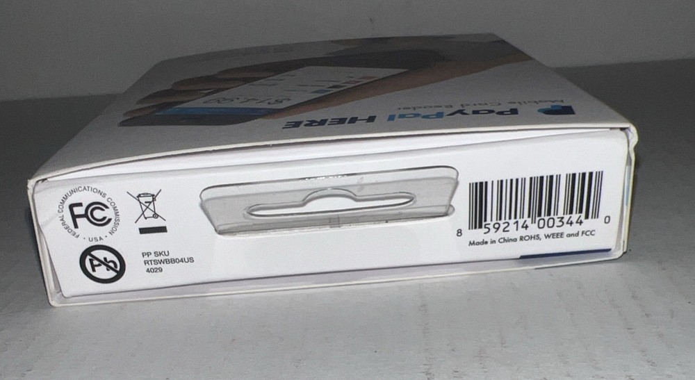 PayPal Mobile Credit Card Reader Swiper For iPhone and Android