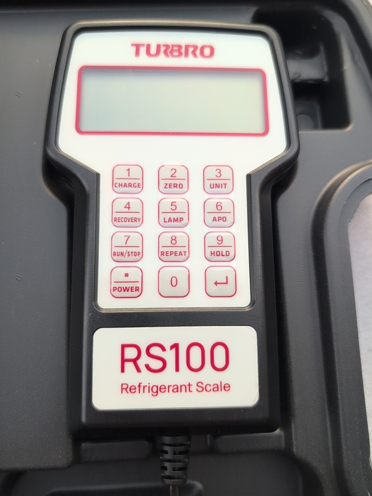 220lb Refrigerant Scale with Wired Controller, Memory Function & Hard Case.