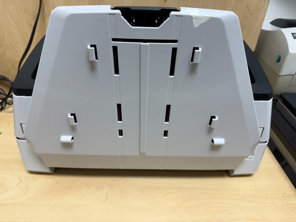 Fujitsu fi-7600 Duplex Sheetfed Document Scanner MISSING TRAY works perfect!