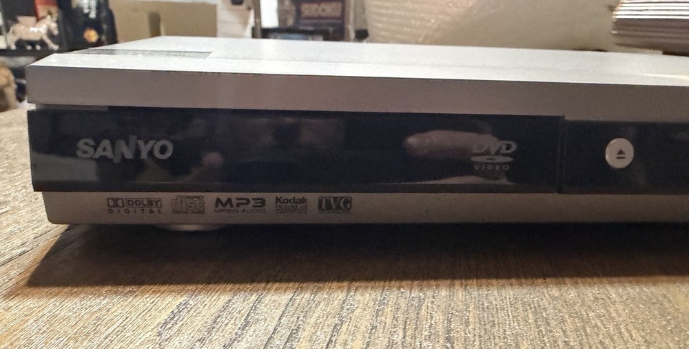 Sanyo DVD Player Model DWM-450 Won’t Read Discs