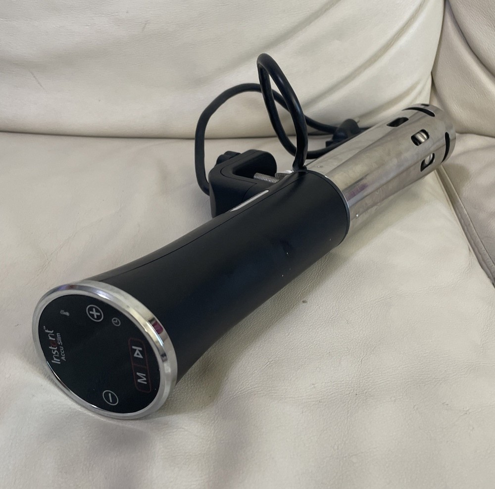 Instant Accu Slim Sous Vide Immersion Circulator SSV800