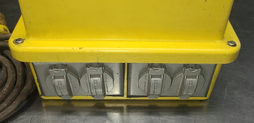 Daniel Woodhead 1640 Safeway **Used**