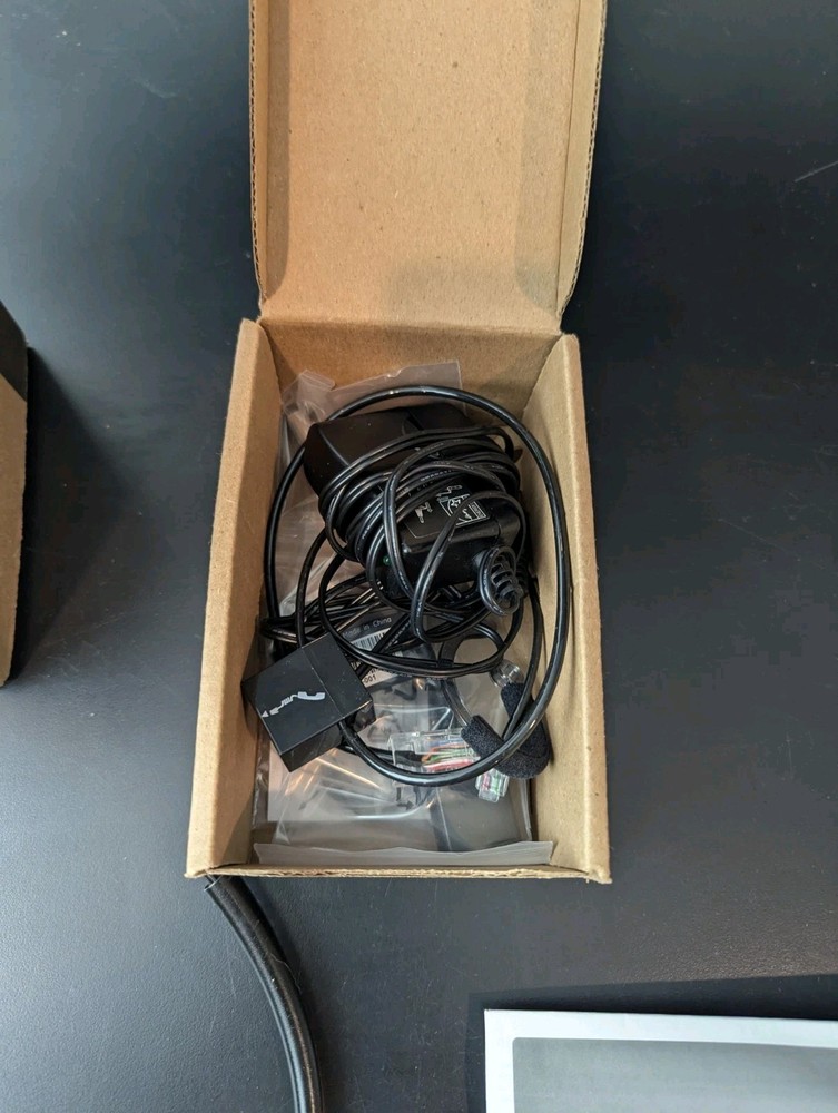 PLANTRONICS Poly CS540 Wireless 6.0 DECT Headset Black - (Tested)