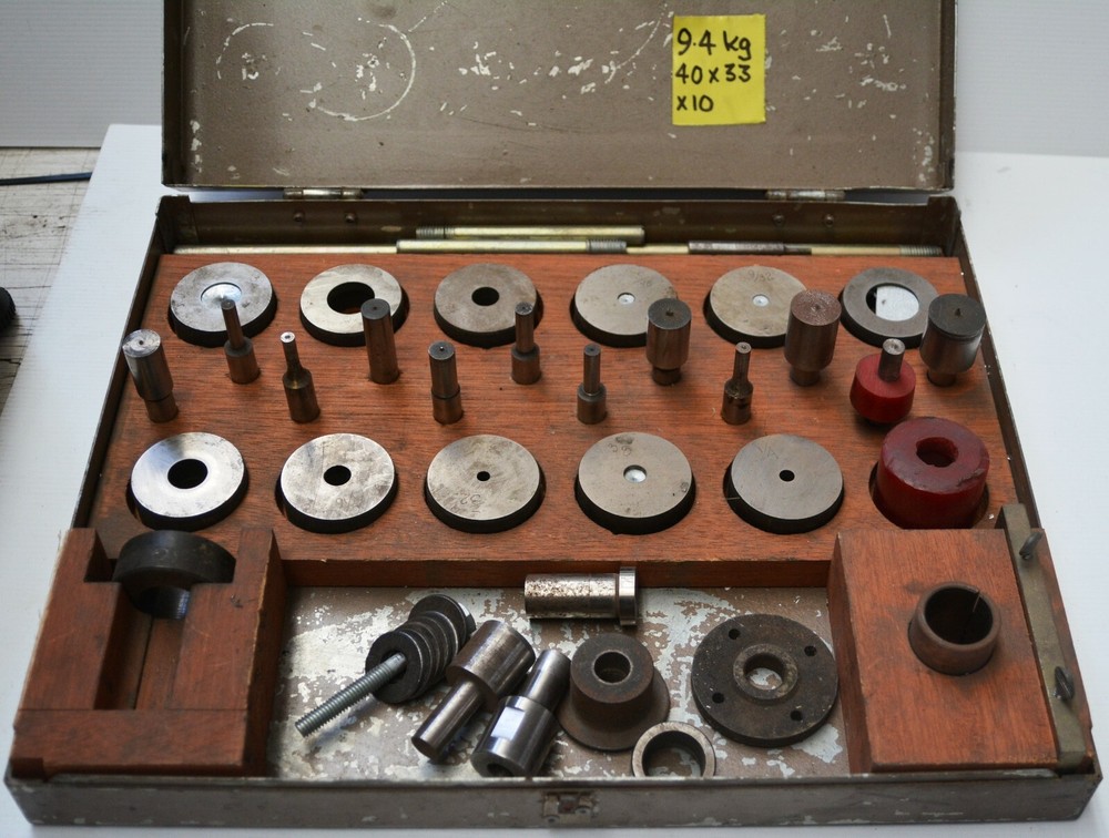 Punch set for stamping press