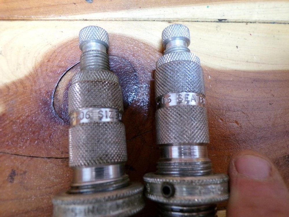 HERTERS 2-Piece FL Reloading Die Set for .25-06 Caliber