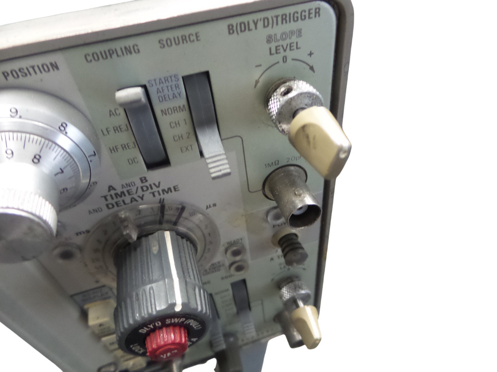 TEKTRONIX 475A Oscilloscope - Free Shipping