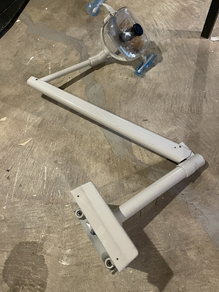 Adec 6300 Dental Ceiling Light