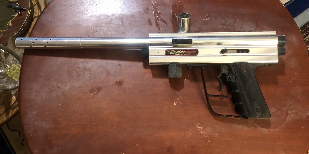 Vintage RAPTER SILVER EAGLE PAINT BALL GUN