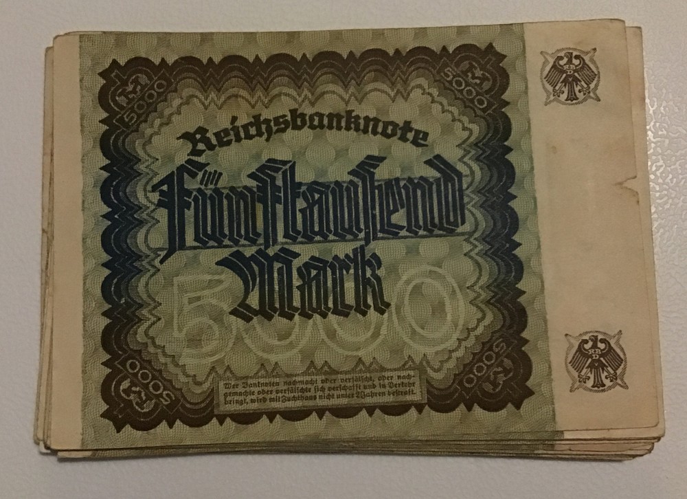 German Banknote 1/4 Bundle. 25 X 5000 Mark. Dated 1922. Reichsbanknote,