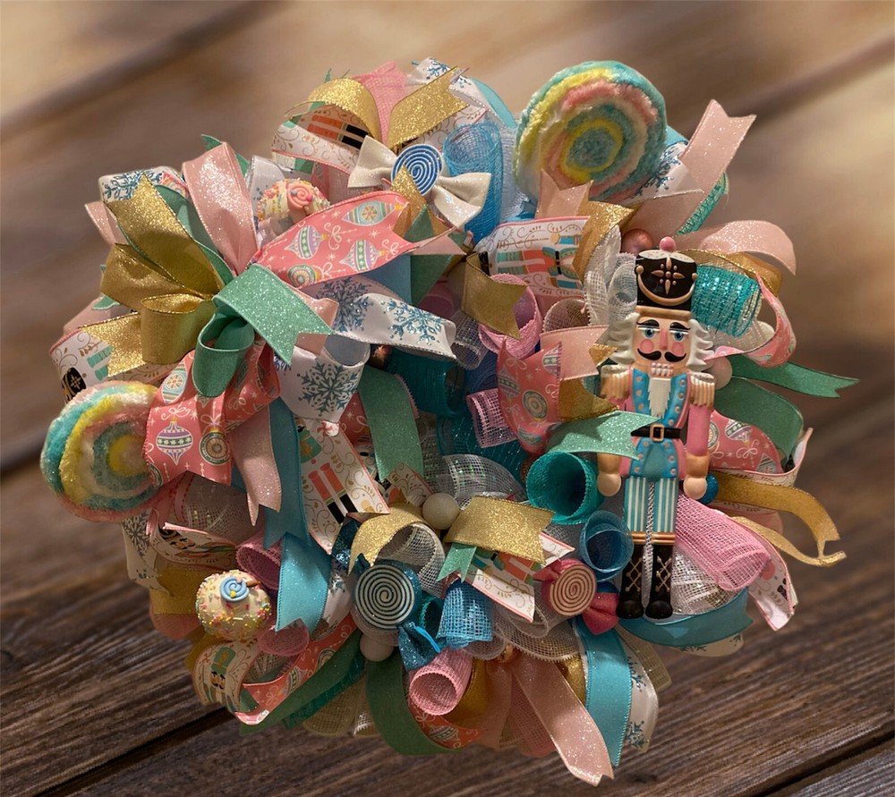 Nutcracker Christmas wreath,Nutcracker Christmas decor,Christmas Candy wreath