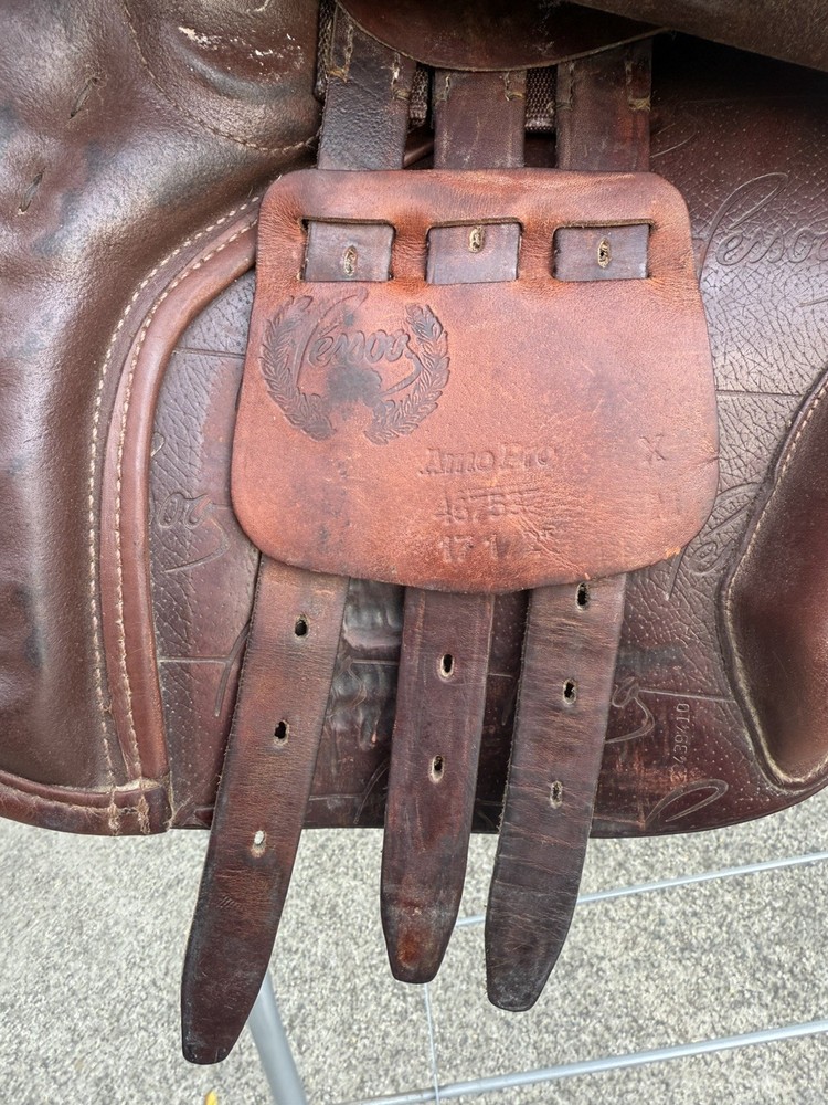 17.5” Pessoa AMO Pro Saddle with XCH Adjustable Gullet System and Wool Flocking