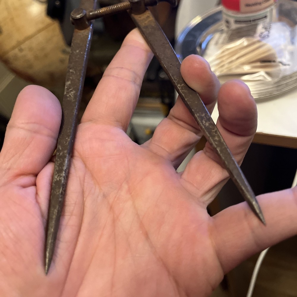 9”SPRING JOINT FLAT LEG INSIDE CALIPER USA antique