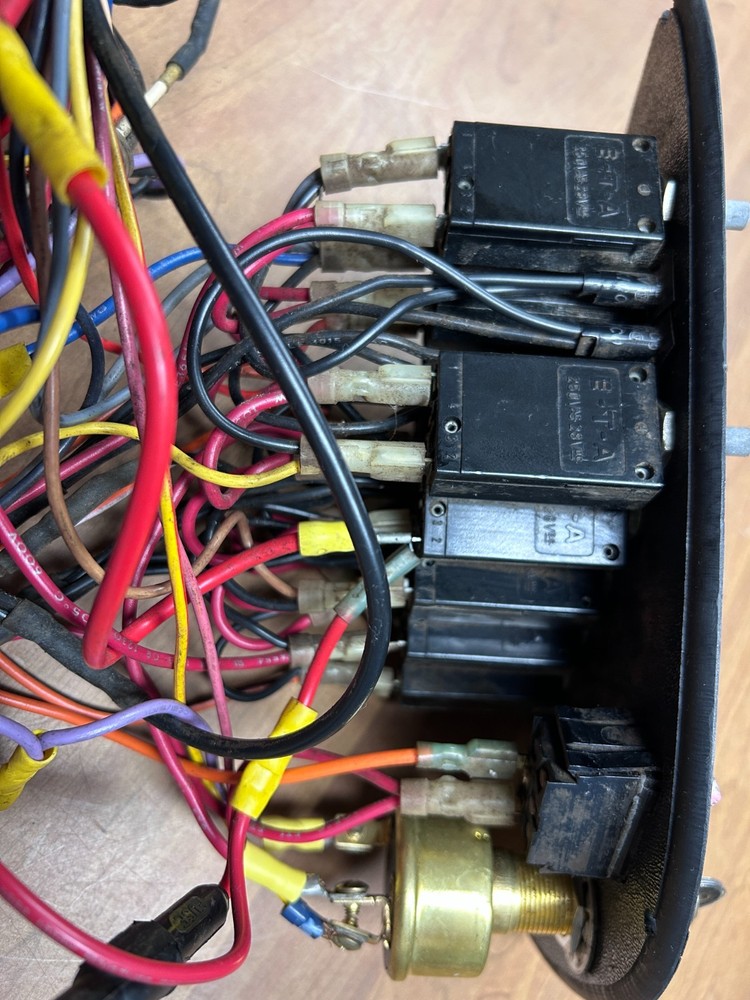 Used 1994 Ski Nautique Dash Ignition Control Panel and Wiring Harness