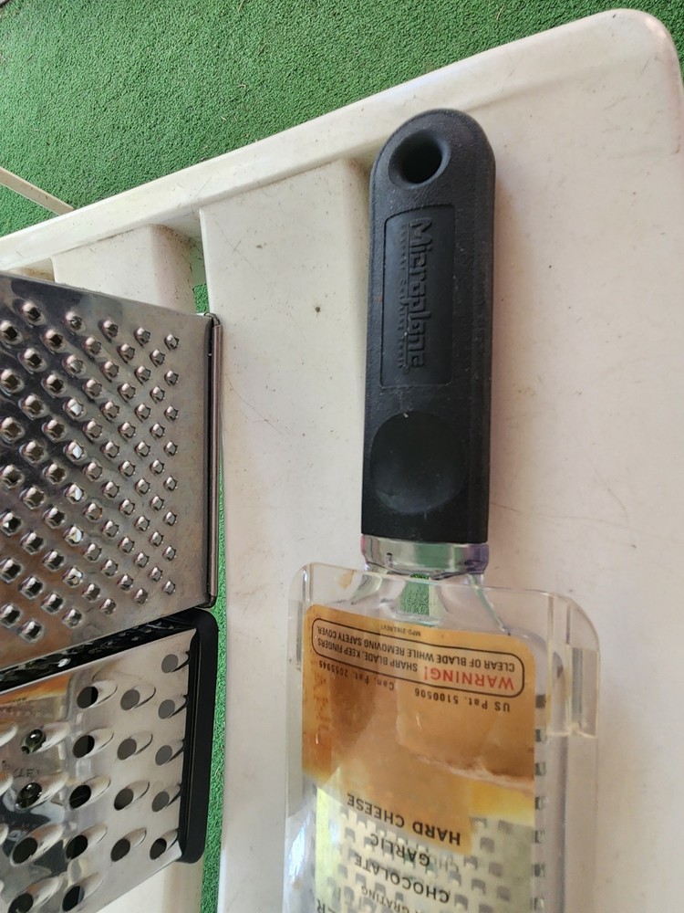 Microplane Premium Coarse, Fine & 2 Verticles NWOT