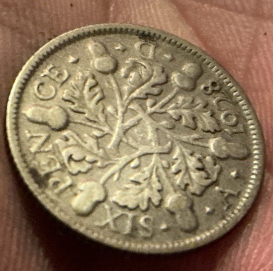 SIXPENCE A-1928-D