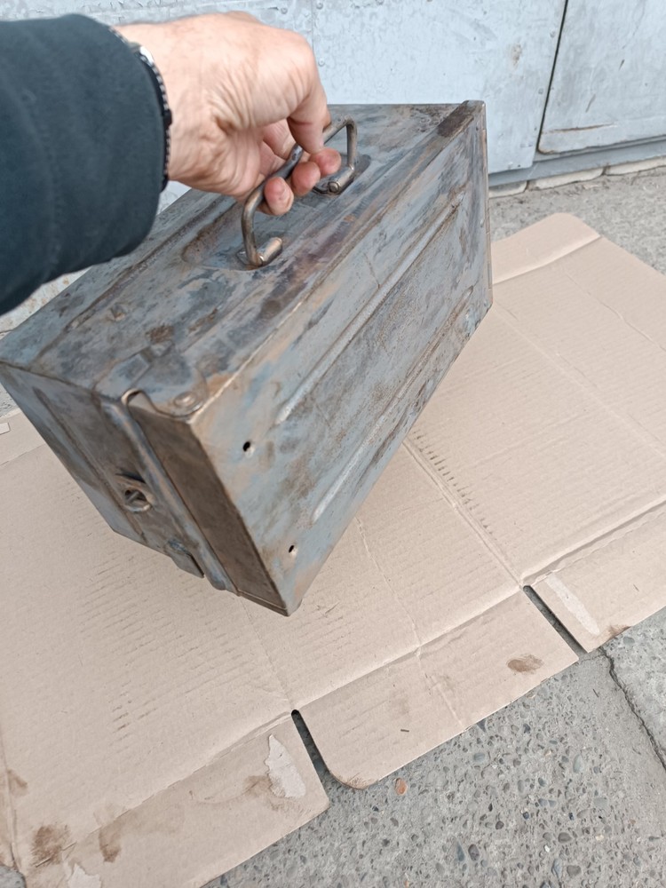 WWII WW2 Original BOX ZB-37 BELT LOADING TOOL WITH CASE.