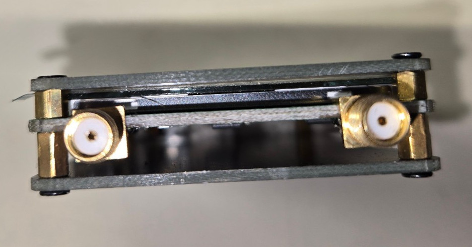 Very Tiny Handheld Vector Network Analyzer NanoVNA style