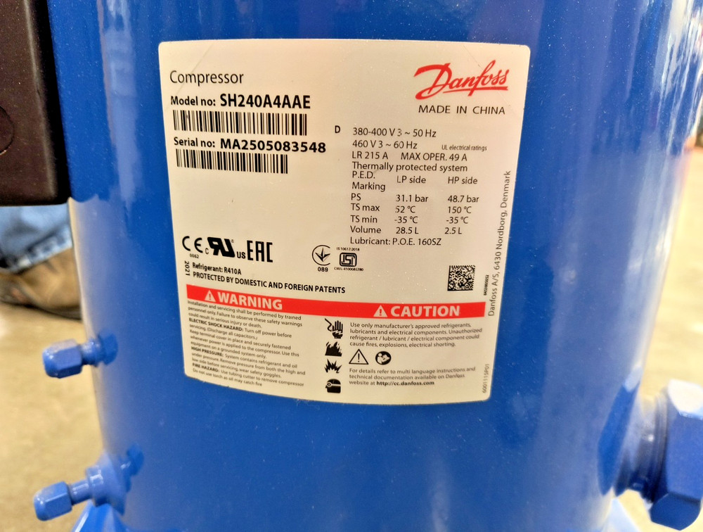 SH240A4AAE Danfoss Hermetic Scroll Compressor Commercial Refrigeration