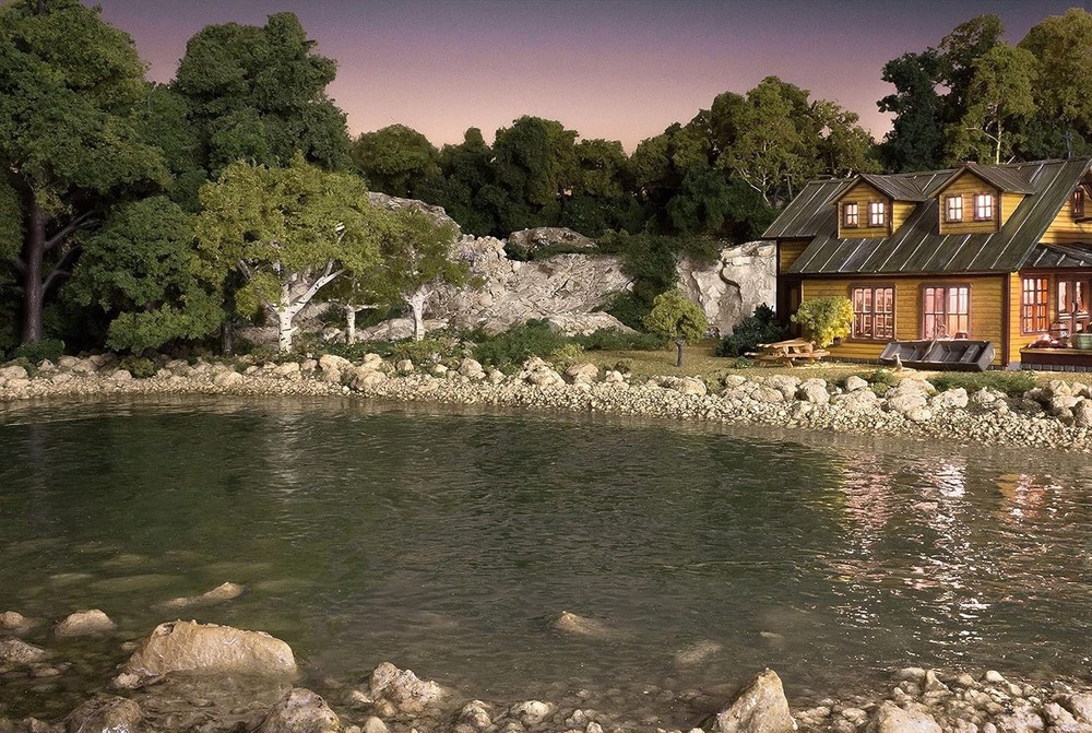 Realistic Water - 16 oz