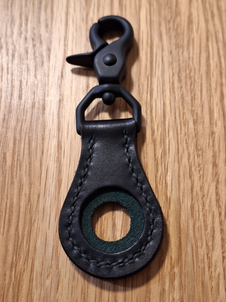 Green and black Single Hole Leather Pool Cue Thread Protector Holder