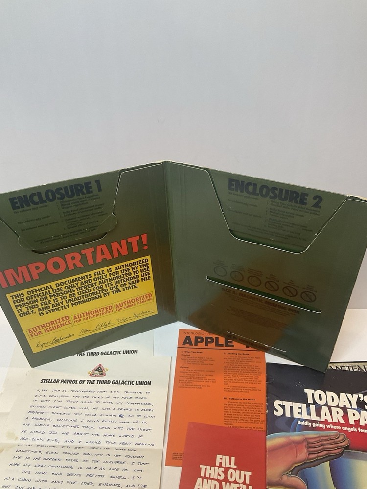 Vintage Apple II Software Game Infocom PLANETFALL Folio