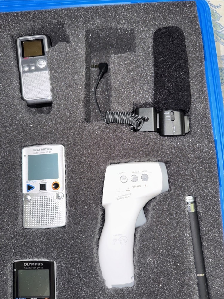 -GHOSTS HUNTING -Advanced Starter Set With Carrie Case ￼