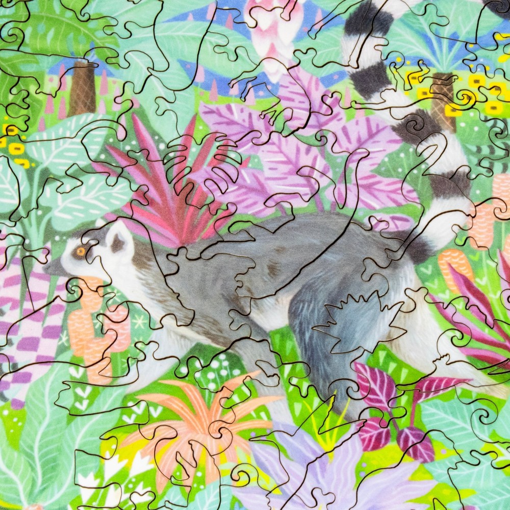 Loping Lemur (57 Piece Mini Puzzle)