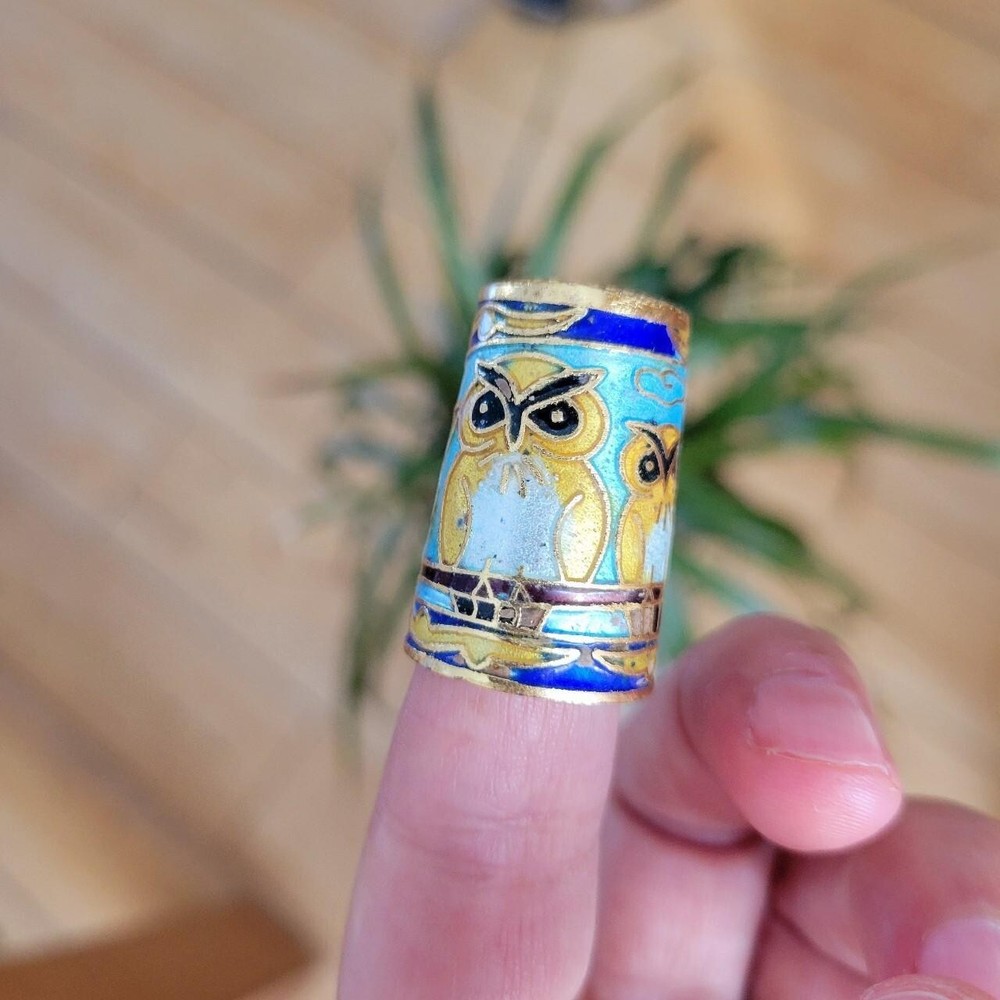 Vintage Cloisonne Owl Thimble