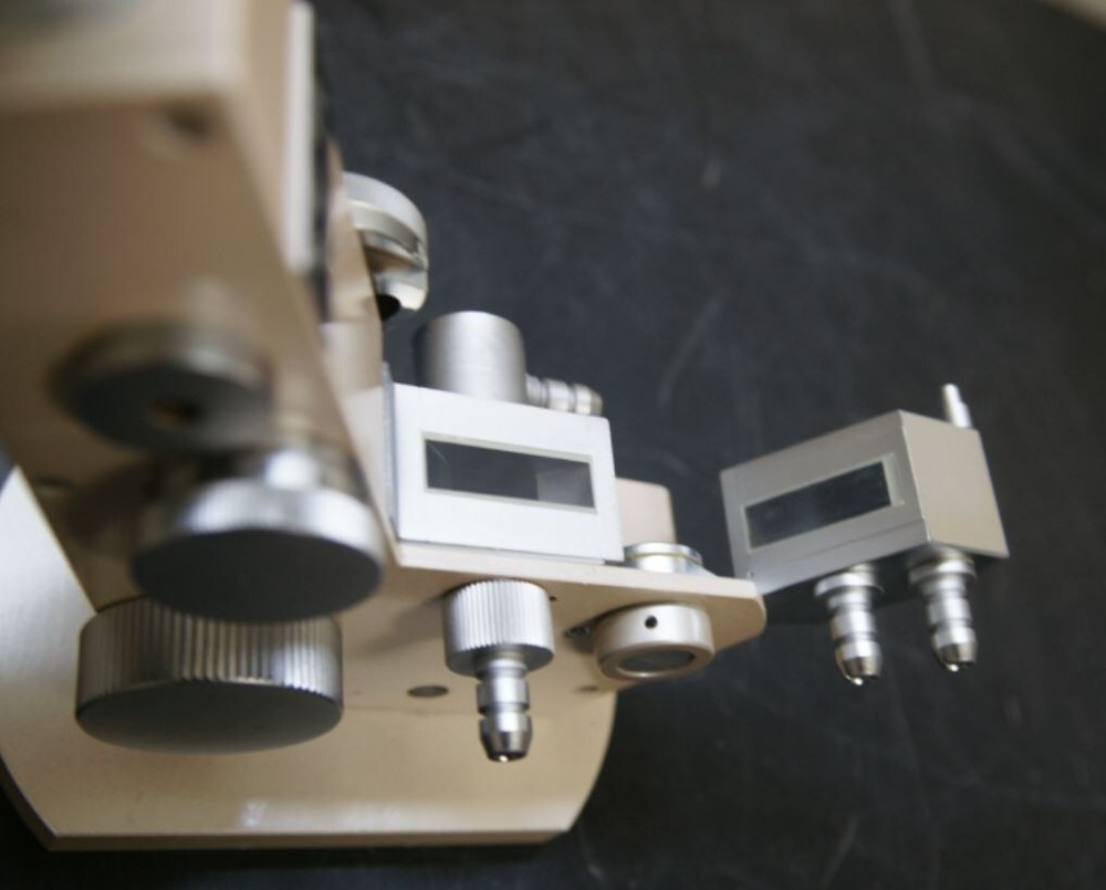 Refractometer Abbe N.O.W Nippon Optical Works.