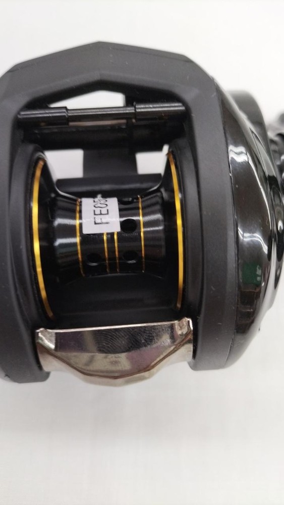 ABUGARCIA P MAX3 Bait Reel