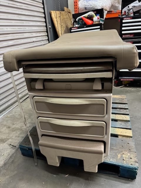 Ritter Midmark Model 204 Exam Table-Good Condition!