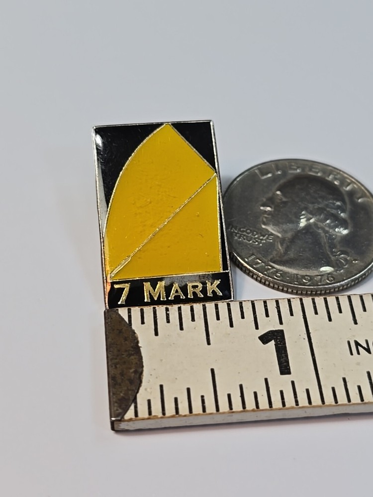 7 Mark Darts Score Lapel Pin