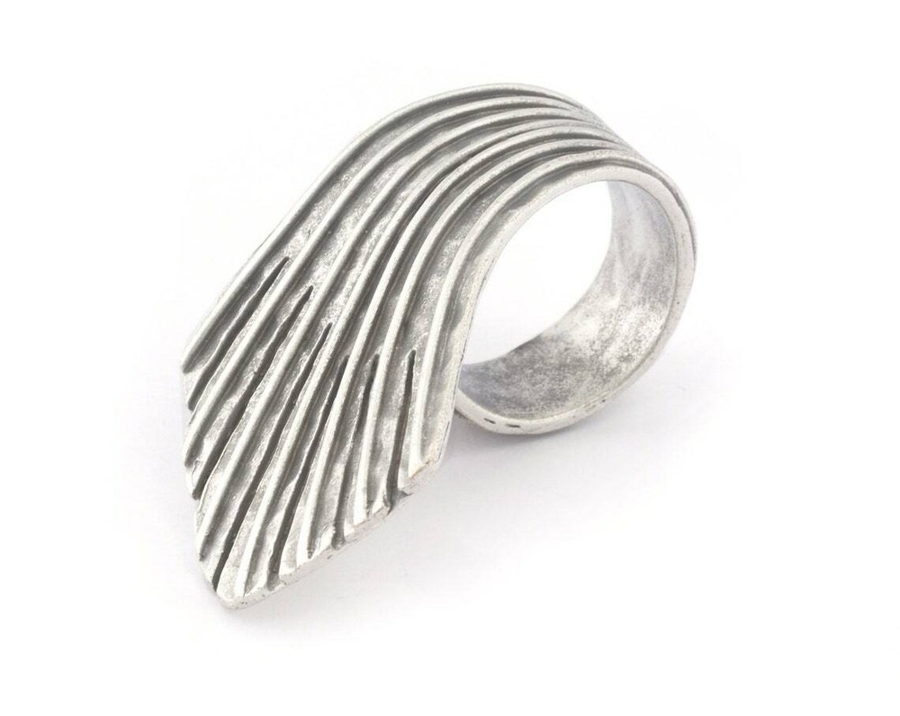 Leaf Hammered Ring Adjustable Antique Silver Plated Brass 7-9us inner size 4808