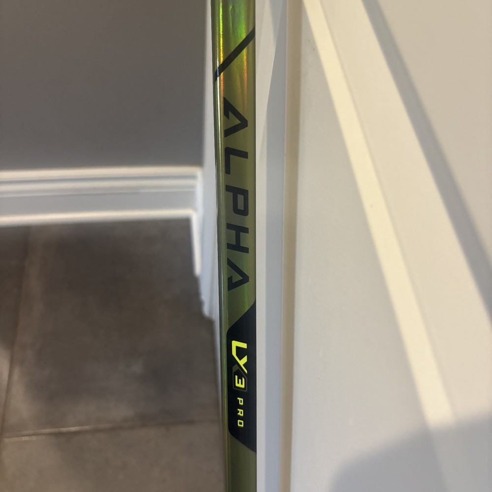 Warrior Alpha LX3 Pro Sr 85 Flex W28 Left Handed Stick