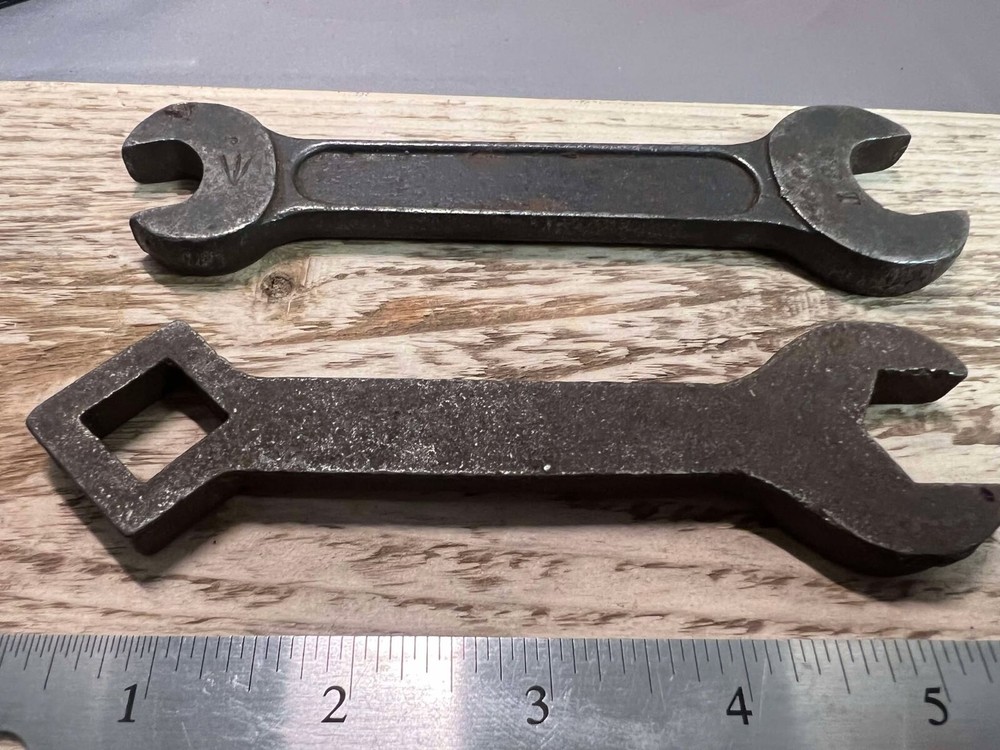 2 x VINTAGE TOOLS - “SEARCHLIGHT” SPANNER & BSA No.6 double ended spanner